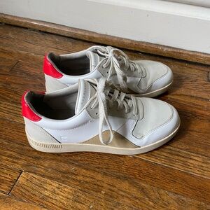 Everlane sneakers